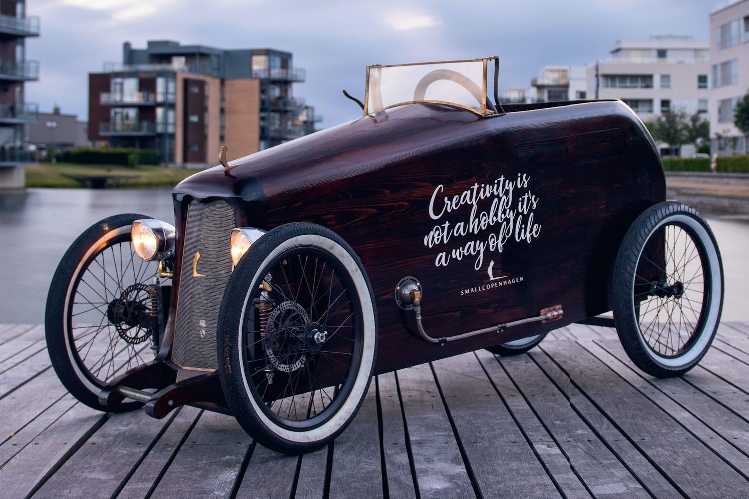 Brugte 500 timer på en legetøjsbil